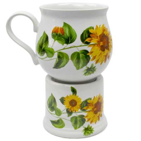 keramik tasse von 0,4 liter mit stövchen  inhalt verziert mit lavendel