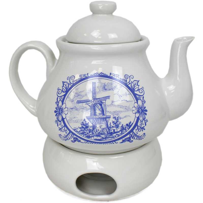 weiße keramik kanne von ein liter inhalt und mit siebeinsatz und dem passenden stövchen verziert mit windmühle in blau