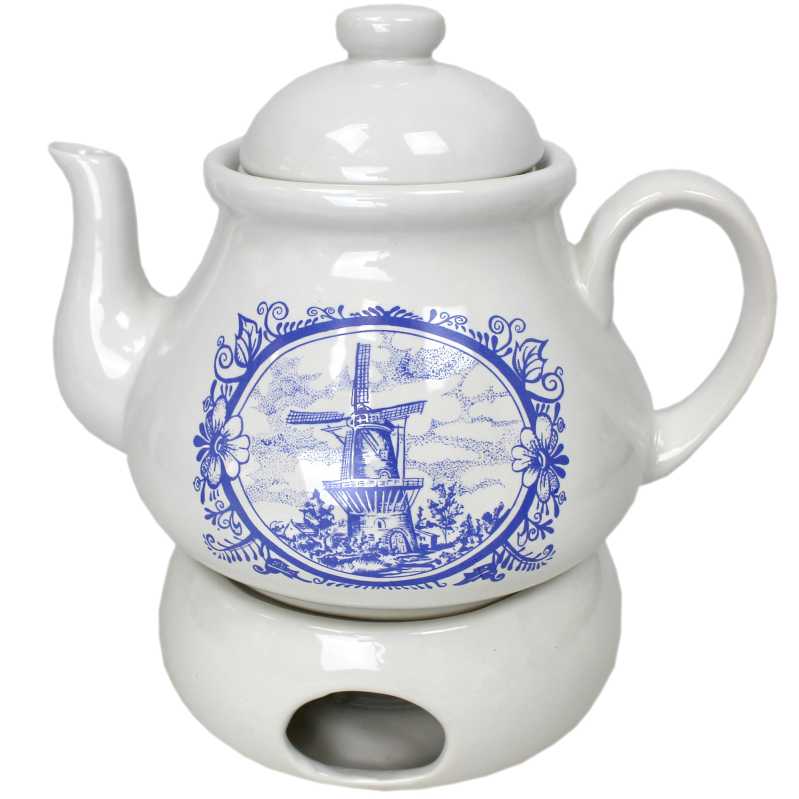 weiße keramik kanne von ein liter inhalt und mit siebeinsatz und dem passenden stövchen verziert mit windmühle in blau